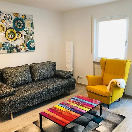 Apartment Neu, Appart 12 Min Zum Hbf Und 30 Min Zur Messe Nichtraucher Schwaig bei Nürnberg